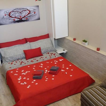 Mishalay Apartment Syracuse Bagian luar foto