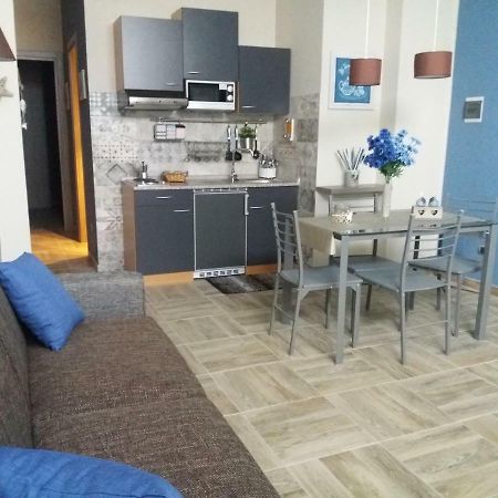 Mishalay Apartment Syracuse Bagian luar foto