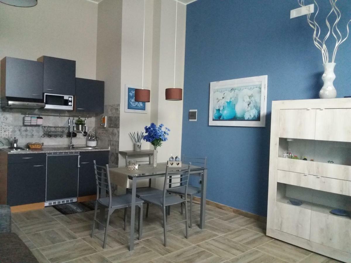 Mishalay Apartment Syracuse Bagian luar foto
