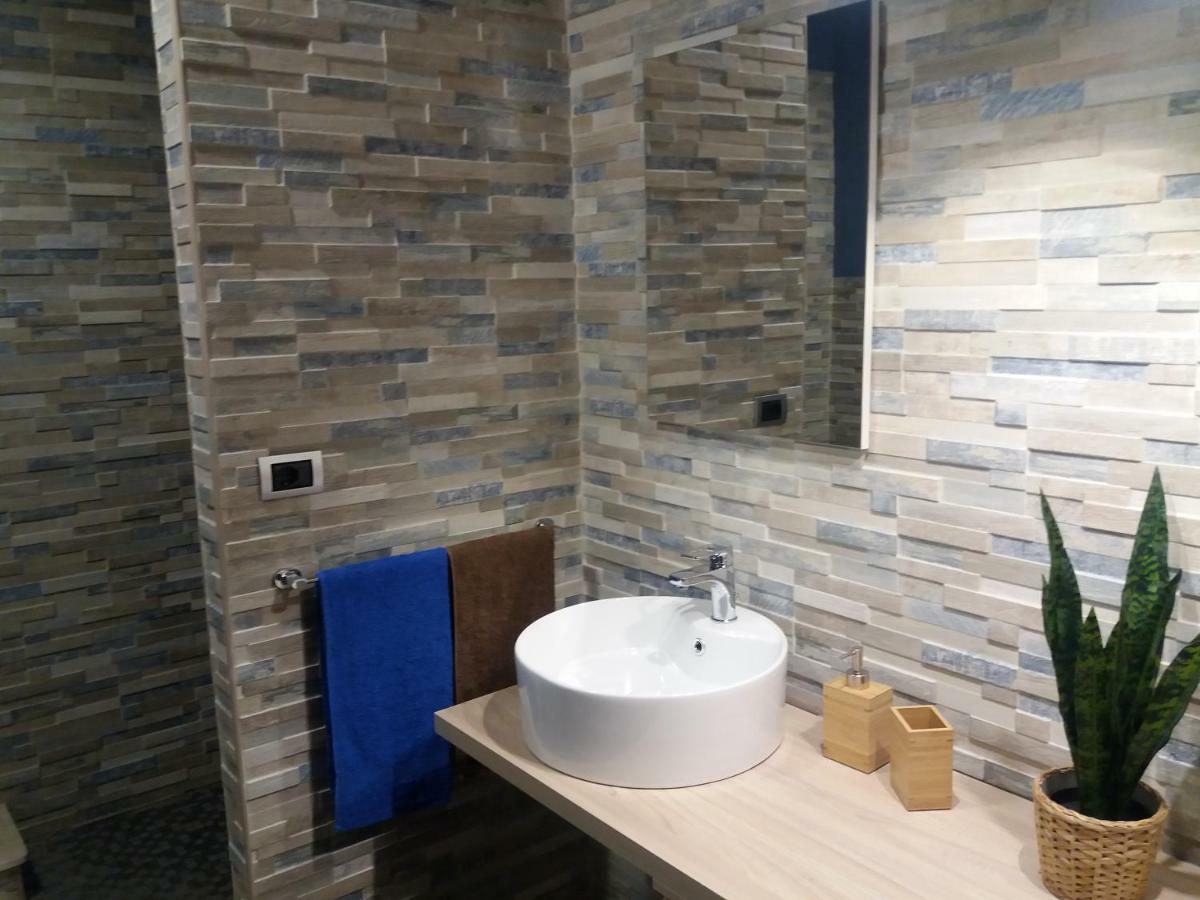 Mishalay Apartment Syracuse Bagian luar foto